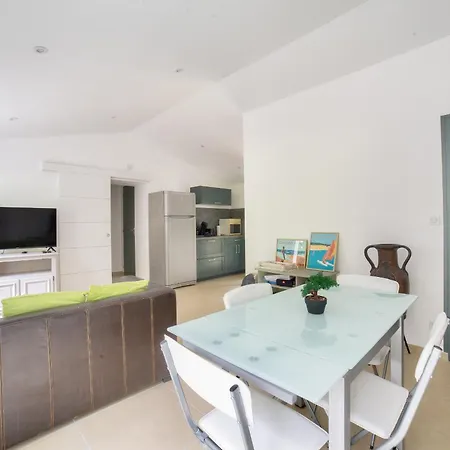 850m De La Maison Neuve Pour 6 En Foret Longeville-sur-Mer