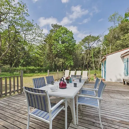 850m De La Maison Neuve Pour 6 En Foret *