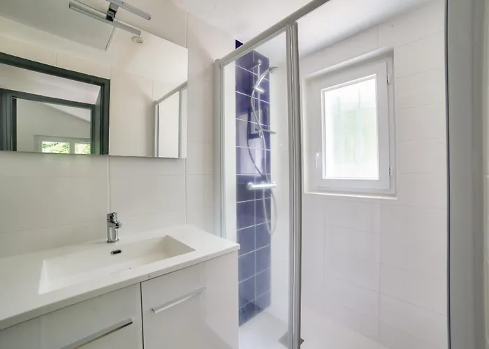 Prázdninový dům 850m De La Maison Neuve Pour 6 En Foret *