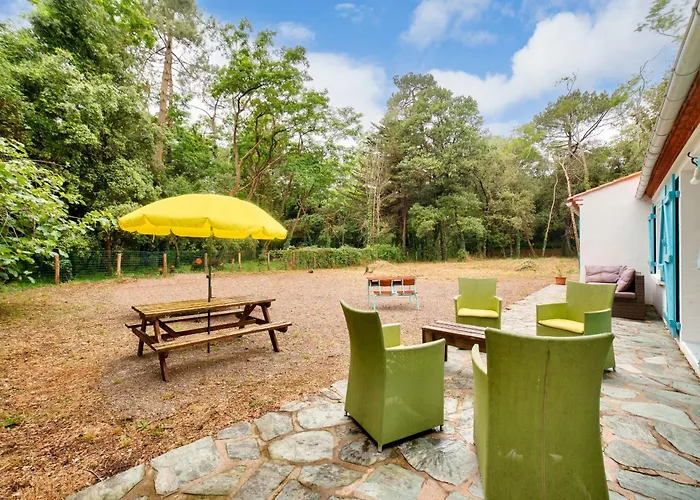 850m De La Maison Neuve Pour 6 En Foret Hébergement de vacances Longeville-sur-Mer